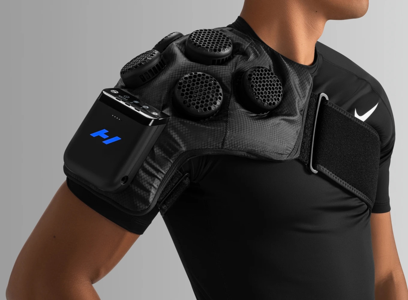 Hyperice Contrast X Shoulder – Akıllı Omuz Isı, Soğuk ve Kompresyon Cihazı